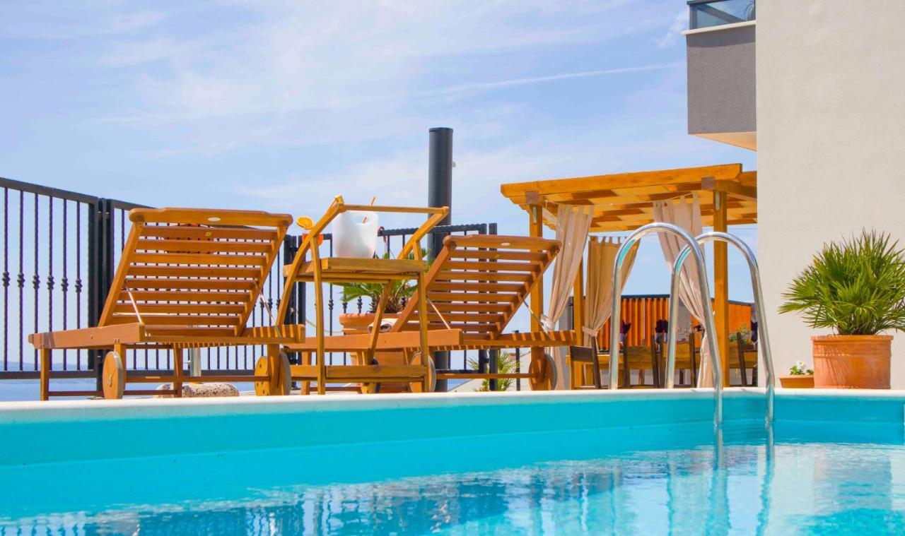 Hill Apartment With Private Pool Kučine Exterior foto